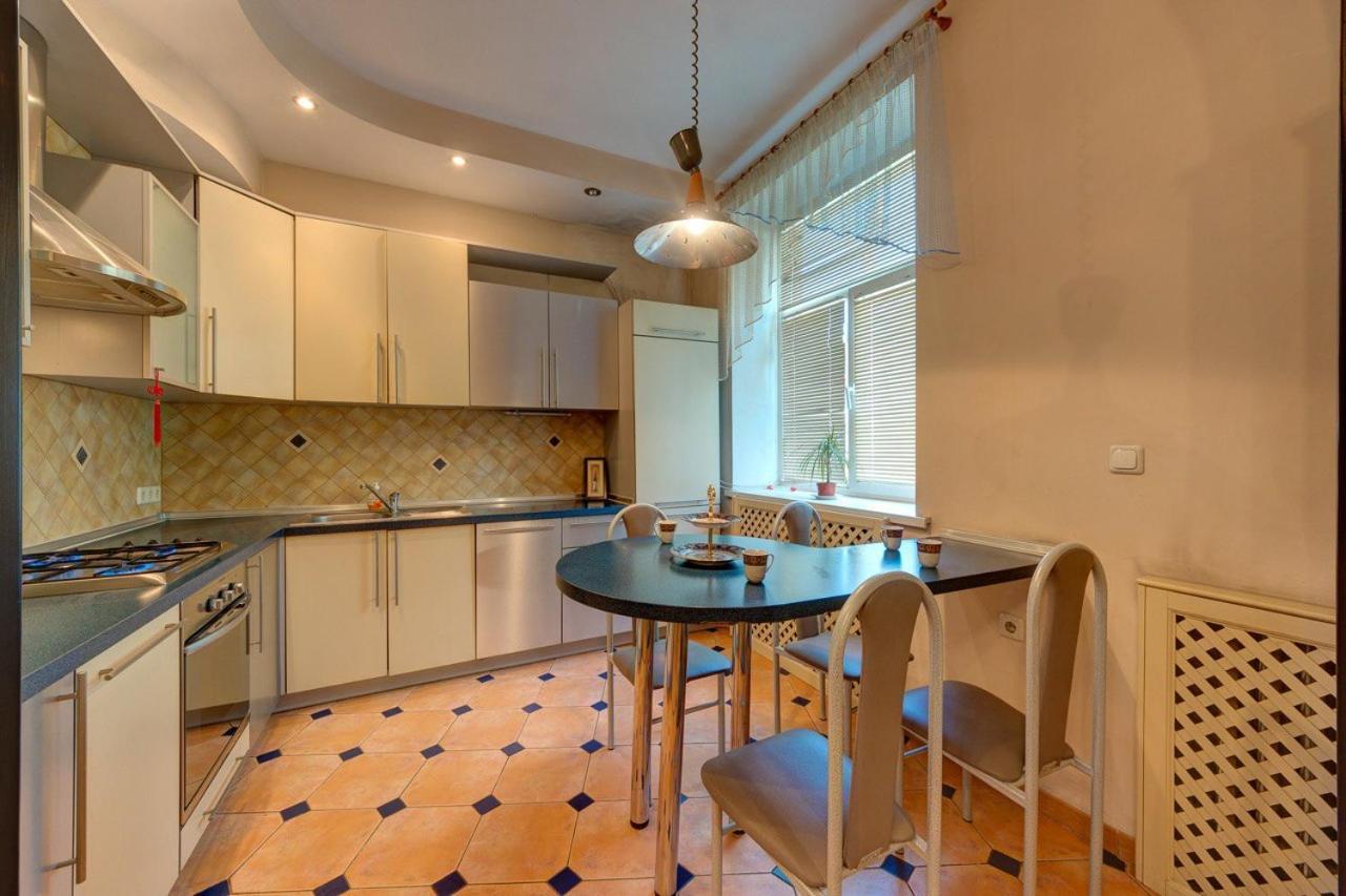 Apartments With Three Rooms On Shevchenko Blvd Kiew Exterior foto
