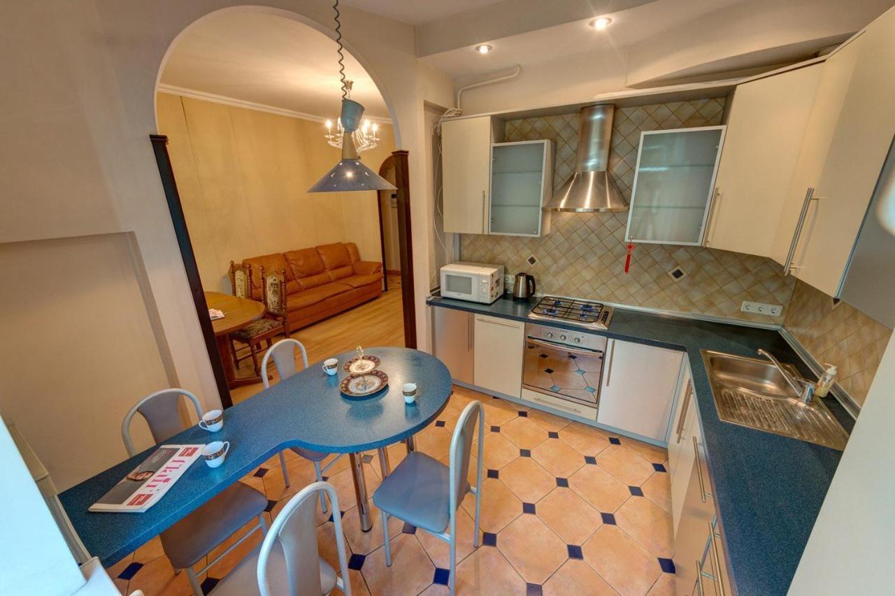 Apartments With Three Rooms On Shevchenko Blvd Kiew Exterior foto